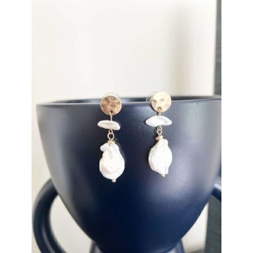 ATTERRI Gold Tone Fresh Water Pearl Drop Earrings
